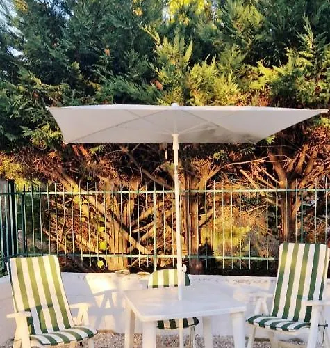 Leyland 펜션 라우레아나 실렌토